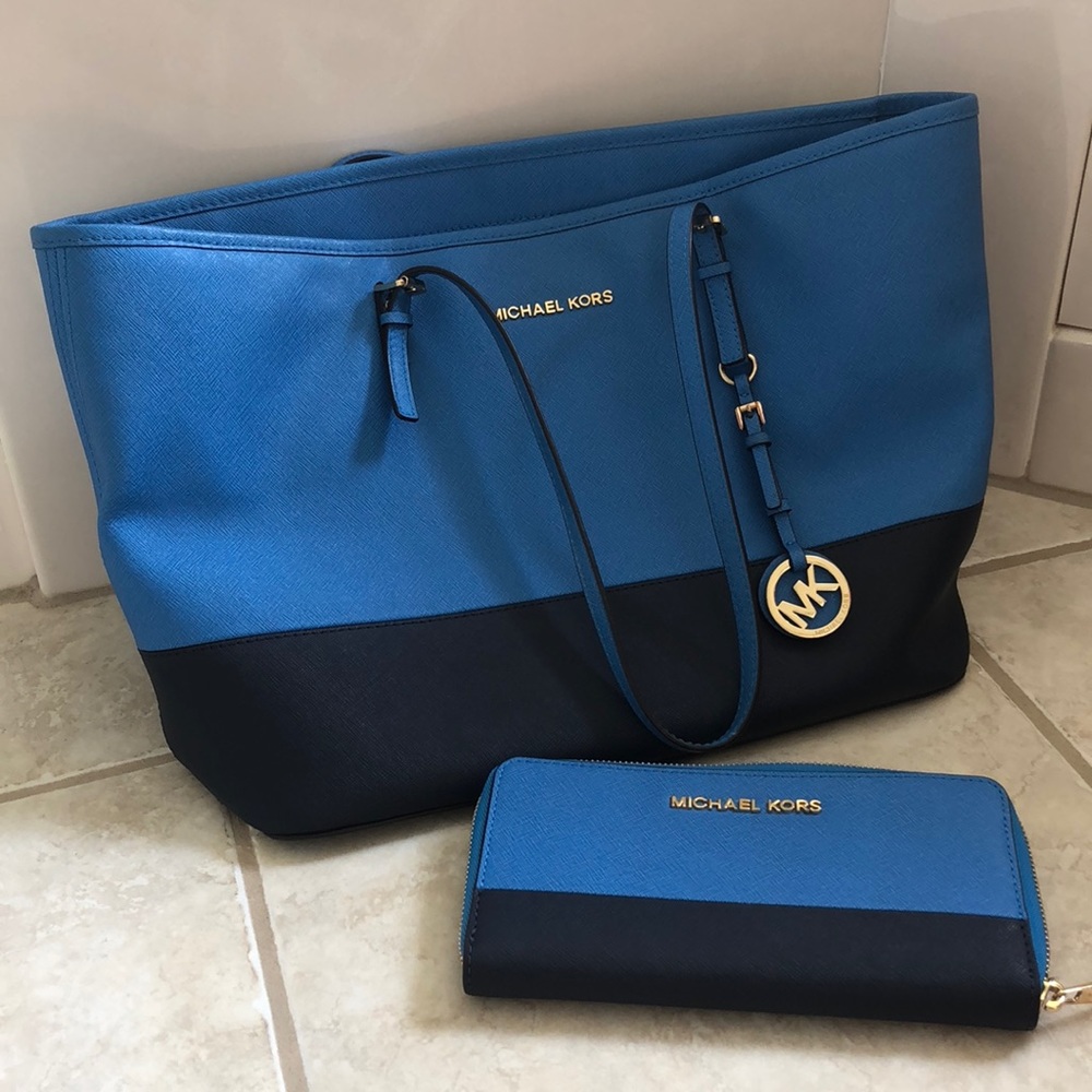 Michael Kors purse and wallet